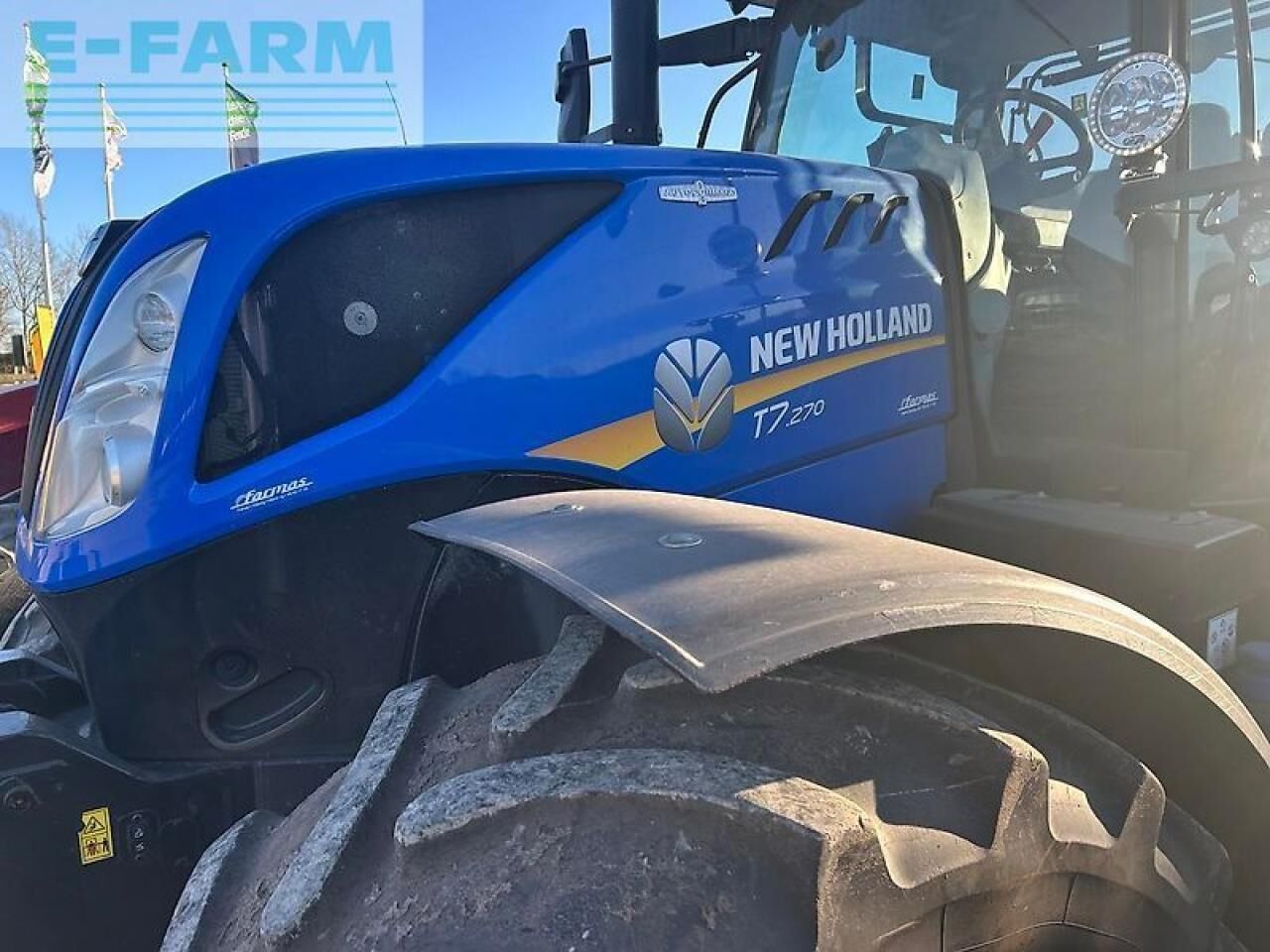 New Holland t7.270 ac - Tractor: foto 2 New Holland t7.270 ac - Tractor: foto 2