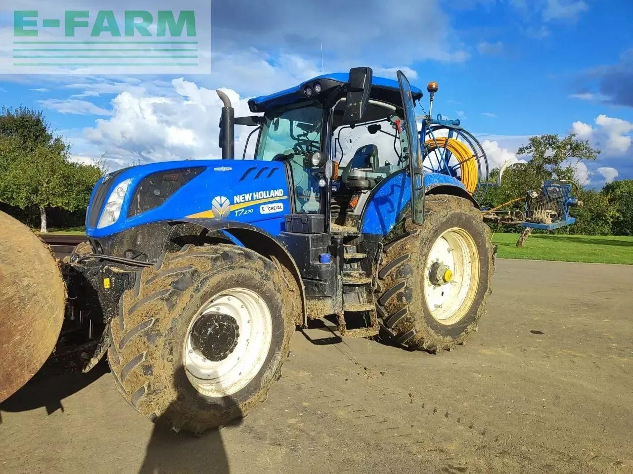 New Holland t7.270 ac - Tractor: foto 2 New Holland t7.270 ac - Tractor: foto 2