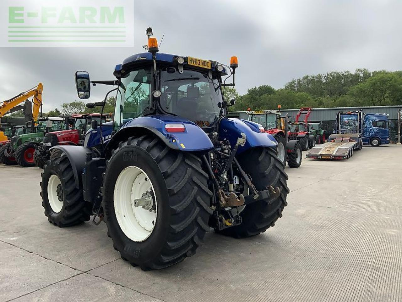 New Holland t7.270 blue power tractor (st23715) - Tractor: foto 5 New Holland t7.270 blue power tractor (st23715) - Tractor: foto 5