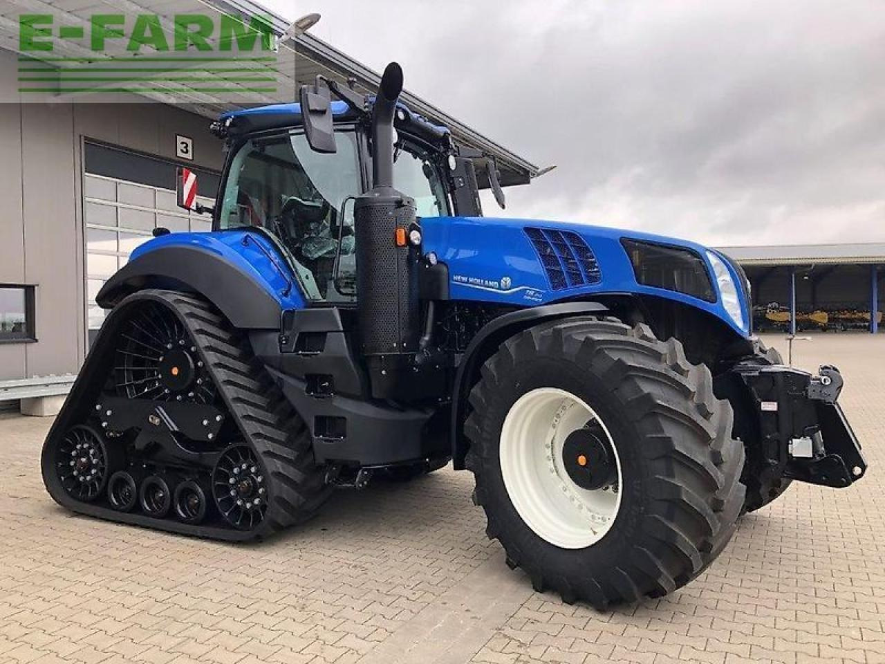 New Holland t8.410 plmi ultracommand track - Tractor: foto 1 New Holland t8.410 plmi ultracommand track - Tractor: foto 1