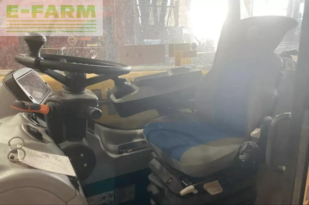 New Holland th7.42 elite s5 - Manipulador telescópico: foto 3 New Holland th7.42 elite s5 - Manipulador telescópico: foto 3