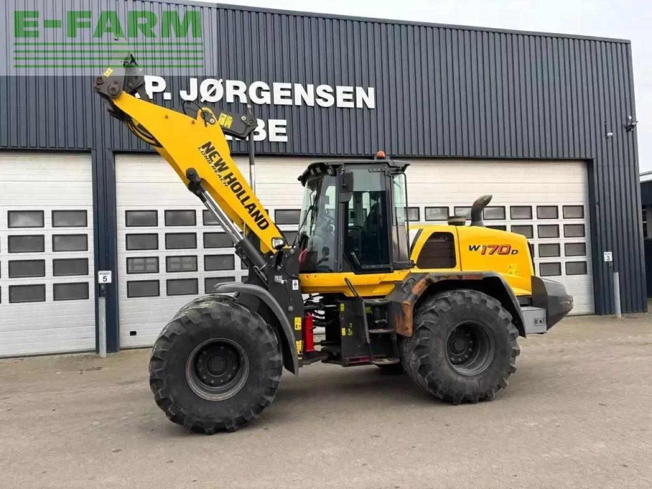 New Holland w 170 d lr - Miniexcavadora: foto 3 New Holland w 170 d lr - Miniexcavadora: foto 3