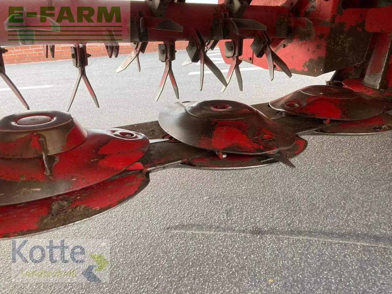 Pöttinger novacat x8 ed - Segadora: foto 4 Pöttinger novacat x8 ed - Segadora: foto 4