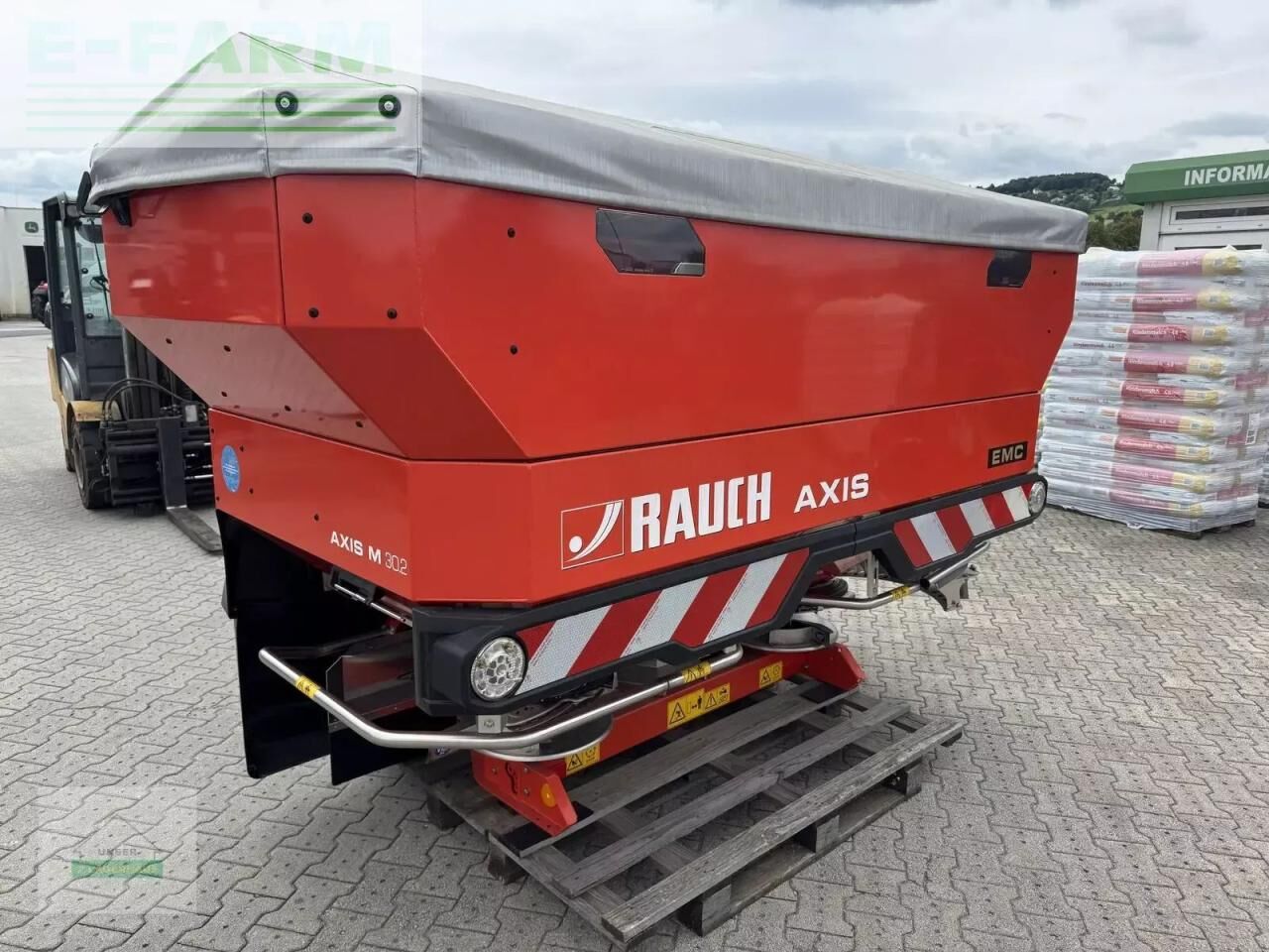 Rauch m 30.2 emc+w isobus - Esparcidor de fertilizantes: foto 1 Rauch m 30.2 emc+w isobus - Esparcidor de fertilizantes: foto 1
