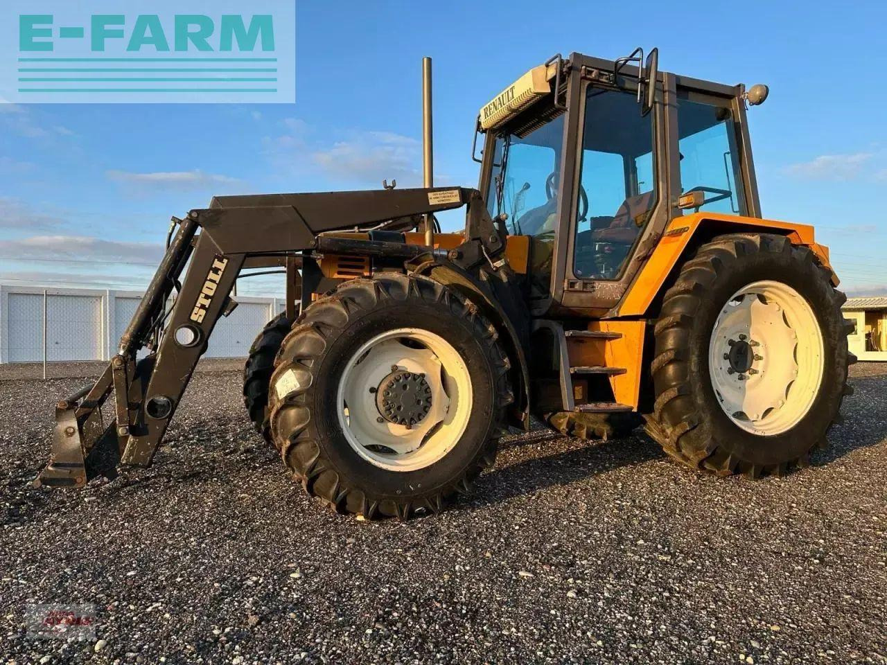 Renault 103.14 (r 7822-a-s) - Tractor: foto 1 Renault 103.14 (r 7822-a-s) - Tractor: foto 1