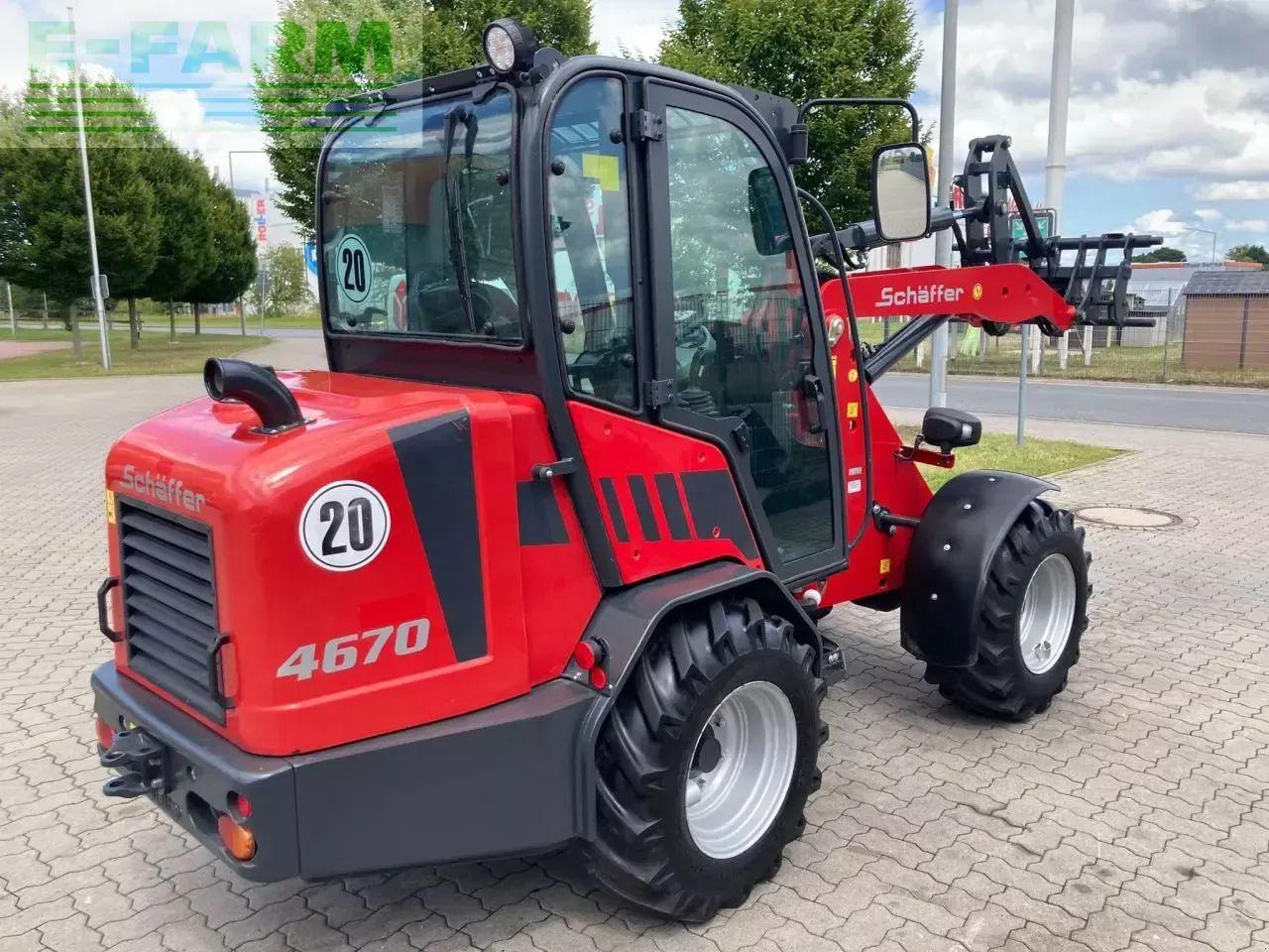 Schäffer 4670 - Miniexcavadora: foto 5 Schäffer 4670 - Miniexcavadora: foto 5