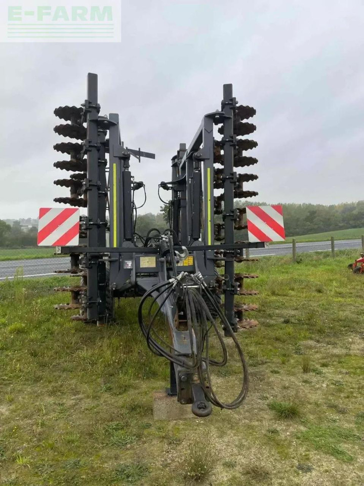 Spearhead déchaumeur ddi 6m sky - Cultivador: foto 3 Spearhead déchaumeur ddi 6m sky - Cultivador: foto 3