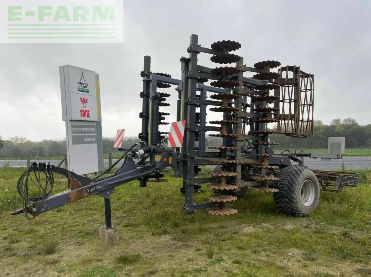 Spearhead déchaumeur ddi 6m sky - Cultivador: foto 1 Spearhead déchaumeur ddi 6m sky - Cultivador: foto 1
