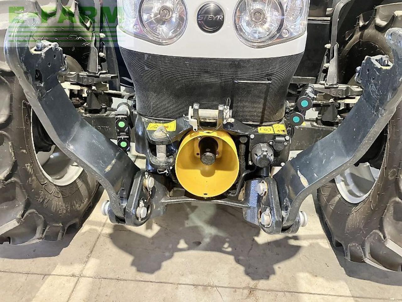 Tractor Steyr 4120 multi (stage v): foto 10