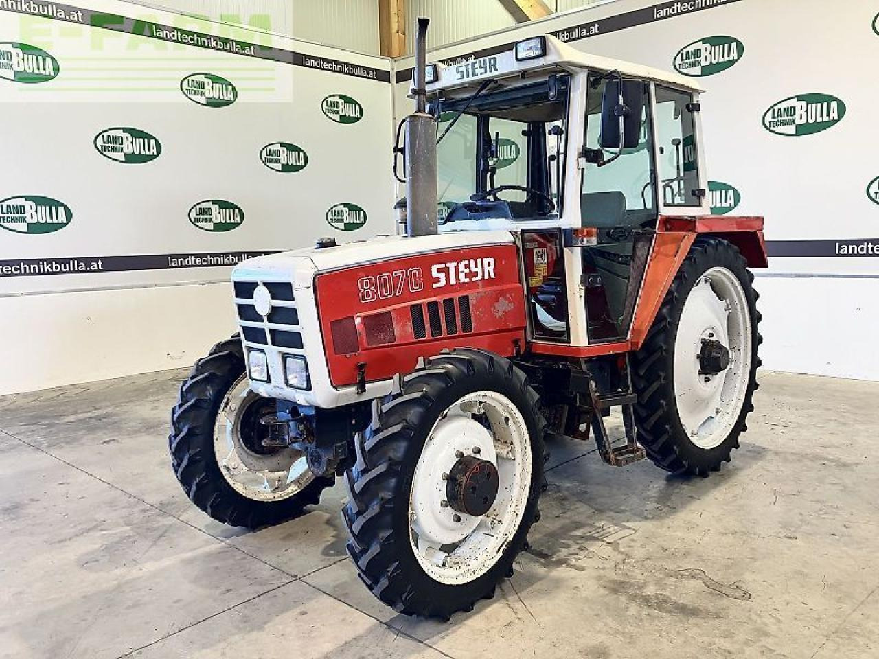 Steyr 8070 a sk 2 (kk) - Tractor: foto 1 Steyr 8070 a sk 2 (kk) - Tractor: foto 1