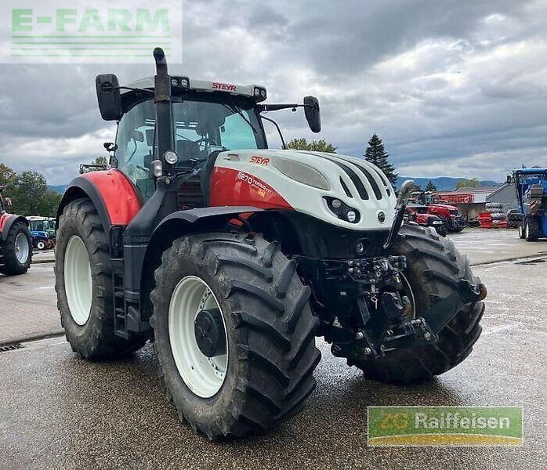 Steyr cvt 6270 - Tractor: foto 1 Steyr cvt 6270 - Tractor: foto 1