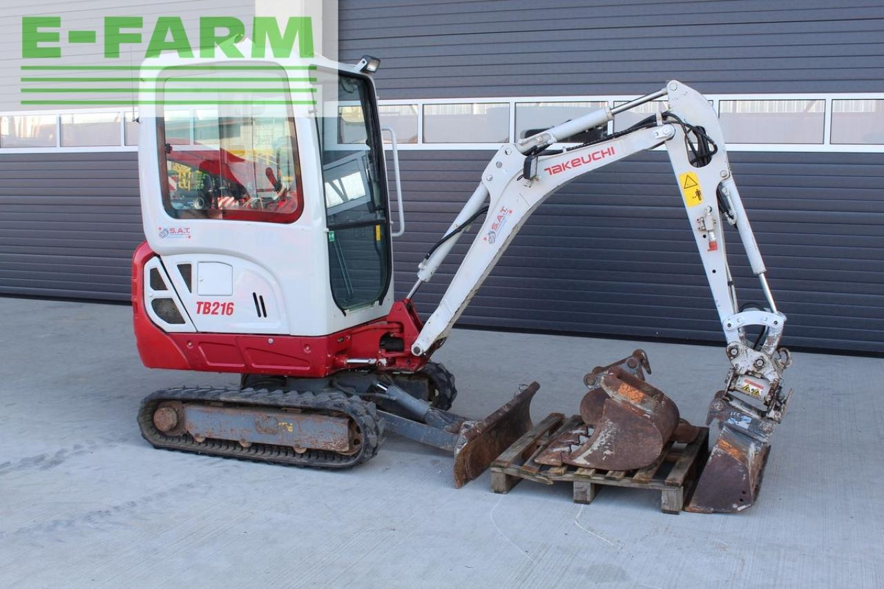 Takeuchi tb 216 mit powertilt und schnellwechsler - Miniexcavadora: foto 2 Takeuchi tb 216 mit powertilt und schnellwechsler - Miniexcavadora: foto 2