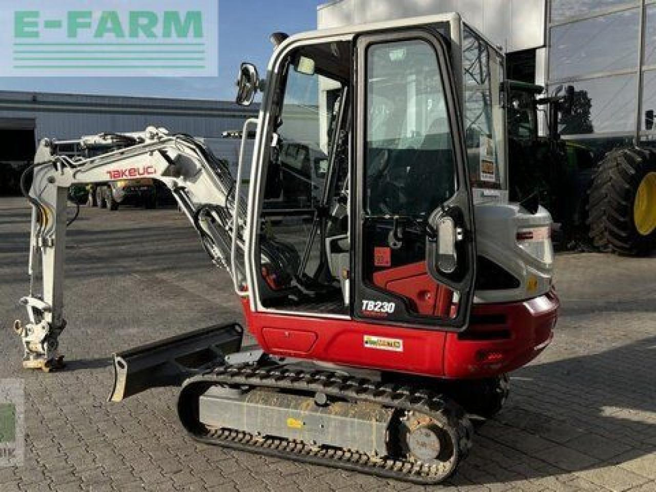 Takeuchi tb 230 - Miniexcavadora: foto 5 Takeuchi tb 230 - Miniexcavadora: foto 5