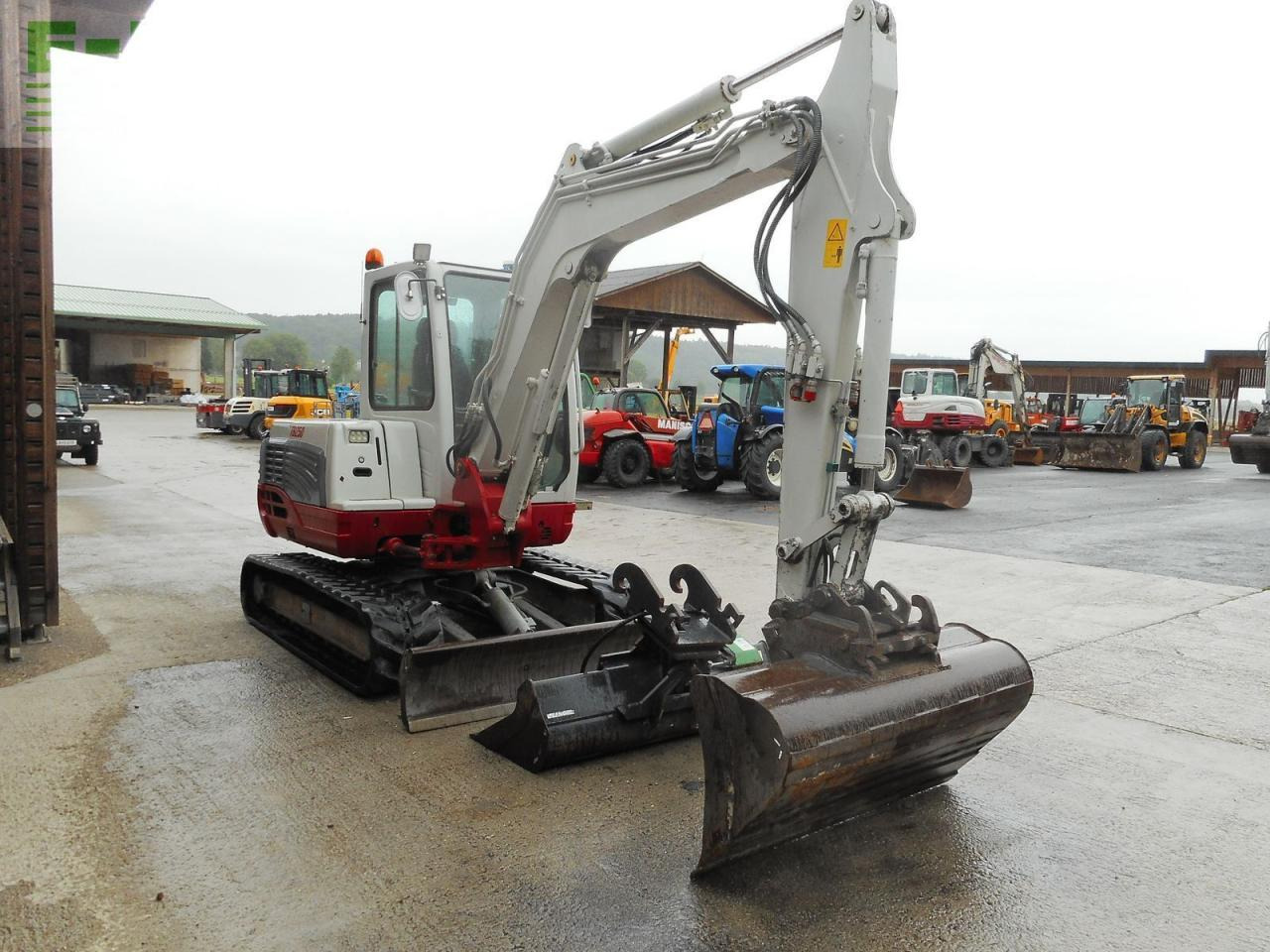 Takeuchi tb 250 ( 4.965kg ) hydr. sw + 2 löffel + alle le - Excavadora de cadenas: foto 4 Takeuchi tb 250 ( 4.965kg ) hydr. sw + 2 löffel + alle le - Excavadora de cadenas: foto 4