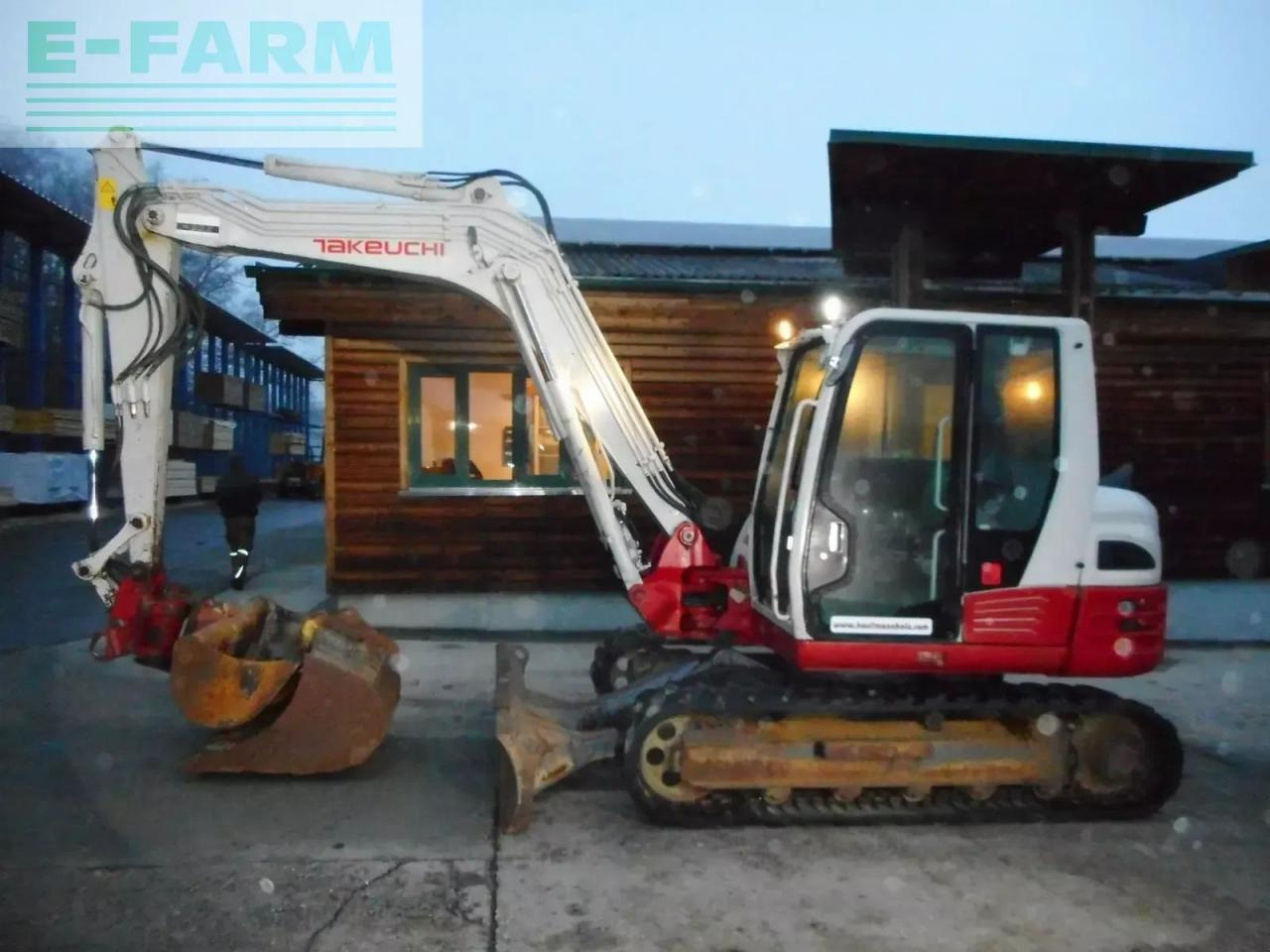 Takeuchi tb 290 mit poowertilt + hydr. sw + klima - Miniexcavadora: foto 1 Takeuchi tb 290 mit poowertilt + hydr. sw + klima - Miniexcavadora: foto 1