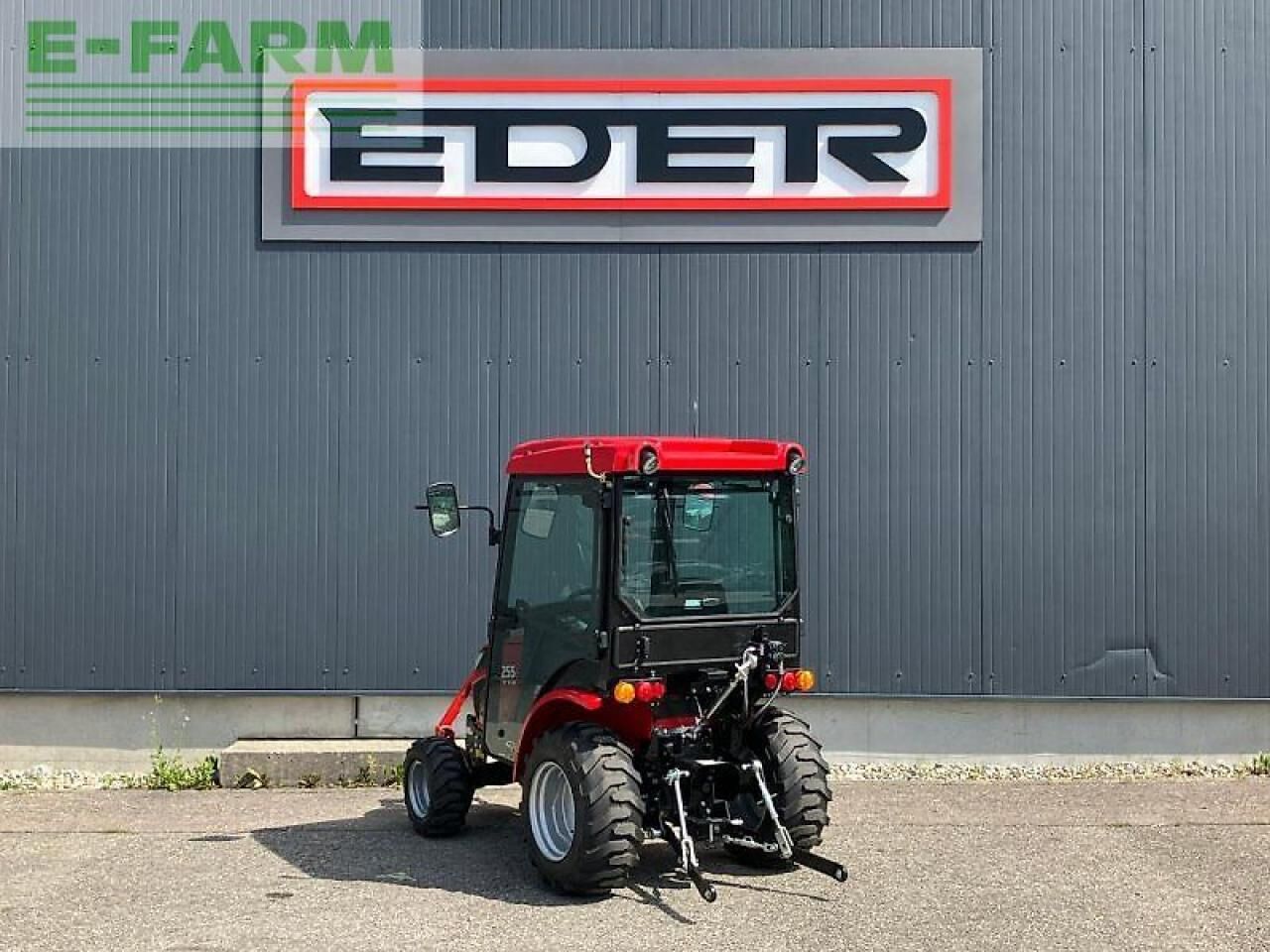 Tym ts 255 nh kabine - Tractor: foto 3 Tym ts 255 nh kabine - Tractor: foto 3