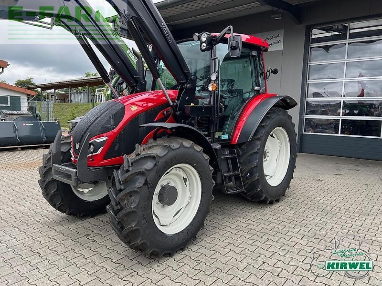 Valtra a 105 - Tractor: foto 3 Valtra a 105 - Tractor: foto 3