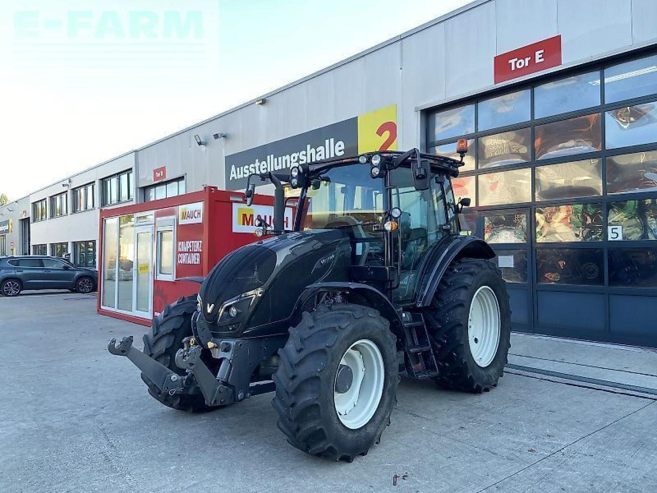 Valtra a 114 - Tractor: foto 1 Valtra a 114 - Tractor: foto 1