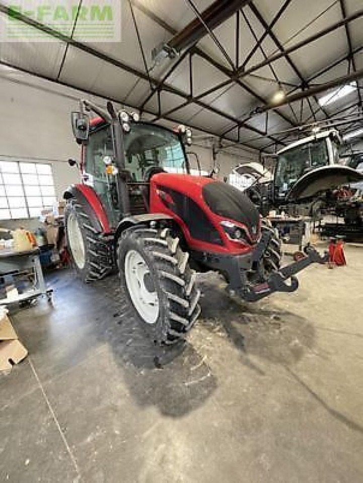 Valtra a95h2 - Tractor: foto 2 Valtra a95h2 - Tractor: foto 2