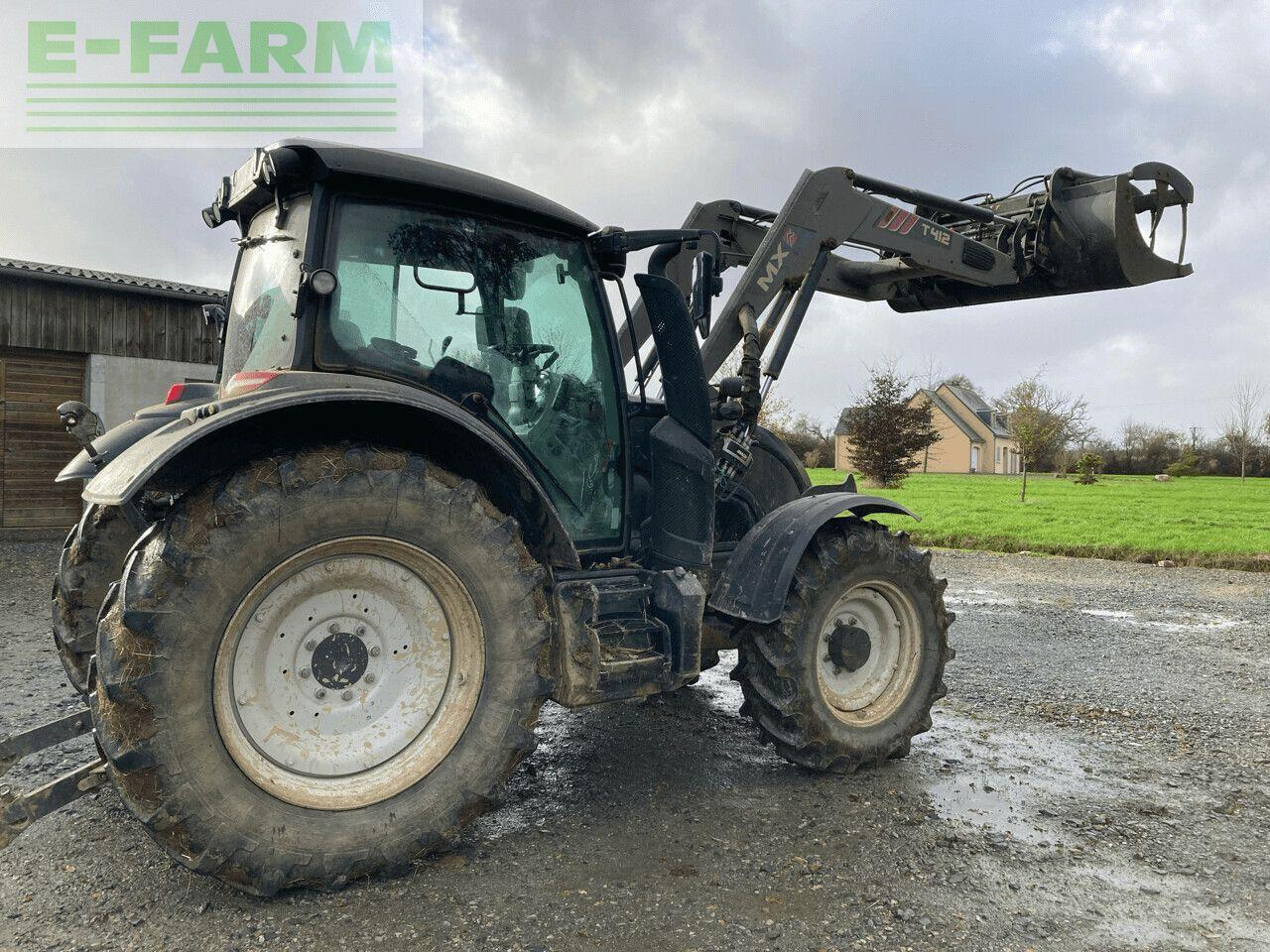 Valtra n 134 - Tractor: foto 3 Valtra n 134 - Tractor: foto 3