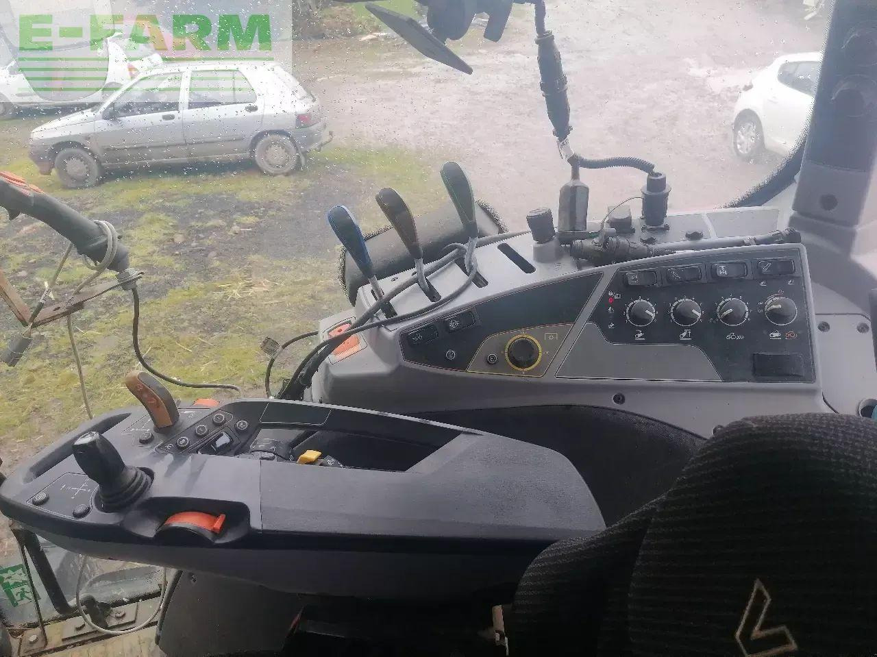 Valtra n 134 a - Tractor: foto 2 Valtra n 134 a - Tractor: foto 2