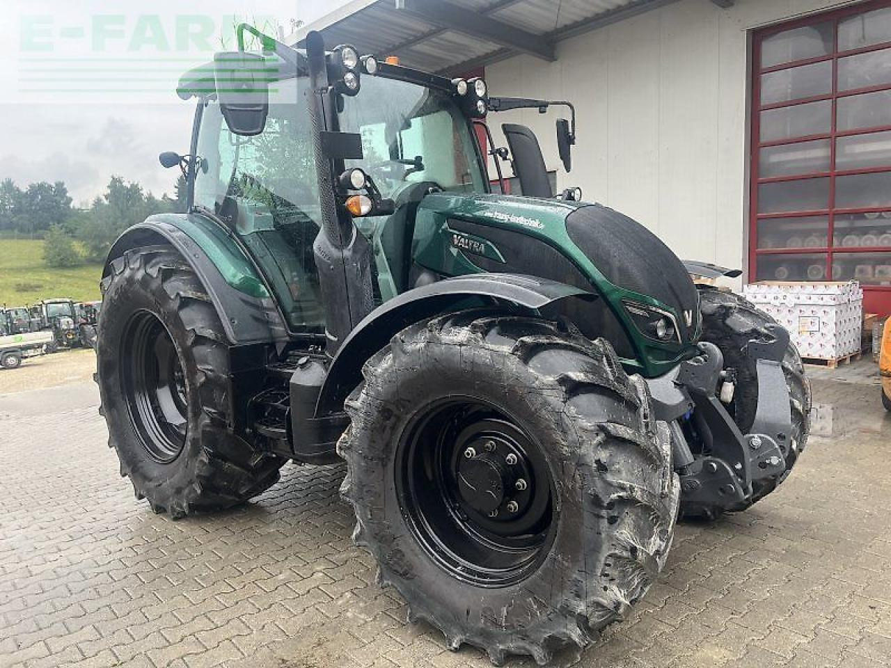 Valtra n 134 aktiv - Tractor: foto 1 Valtra n 134 aktiv - Tractor: foto 1