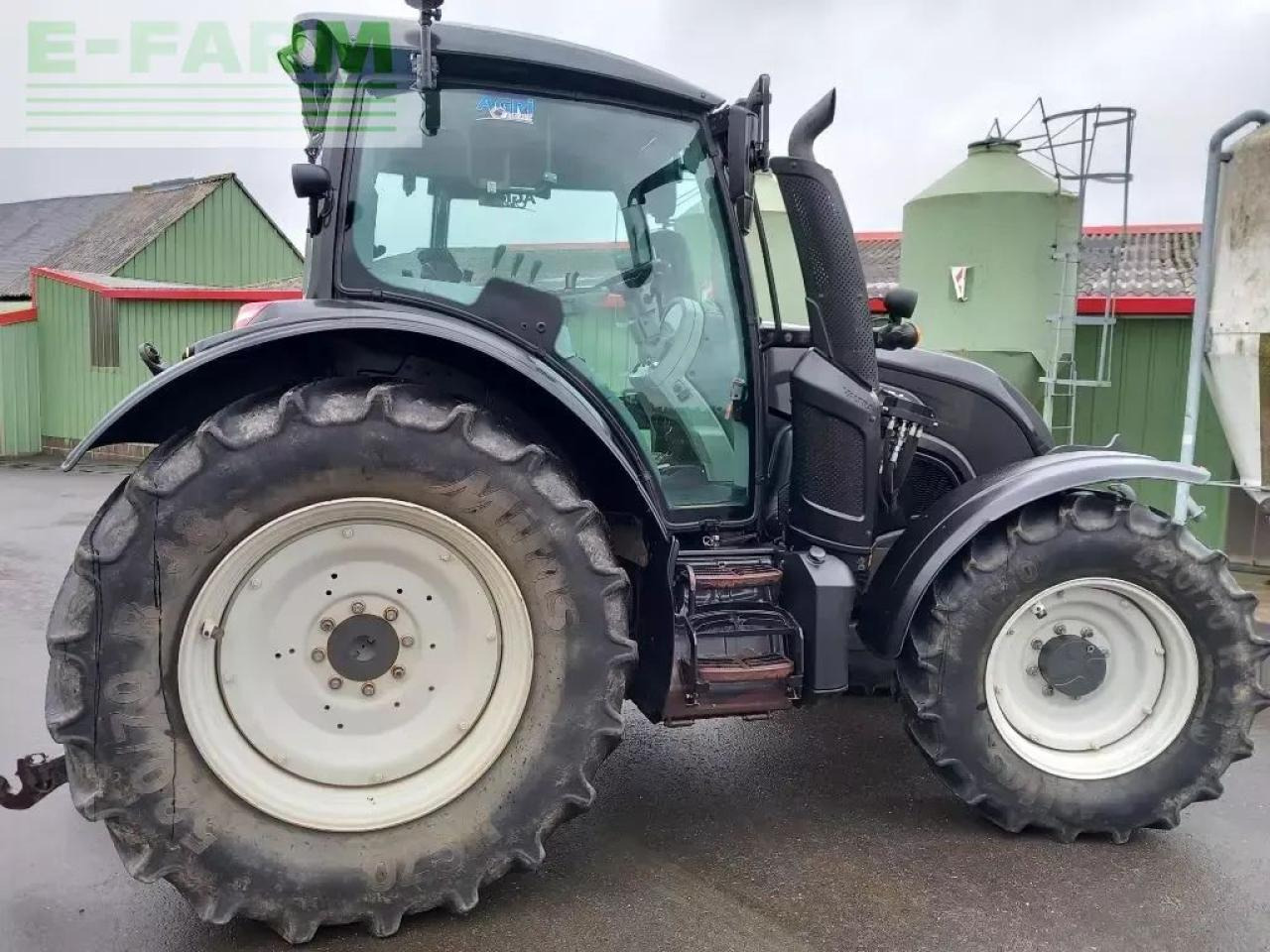 Valtra n 134 hitech HiTech - Tractor: foto 5 Valtra n 134 hitech HiTech - Tractor: foto 5