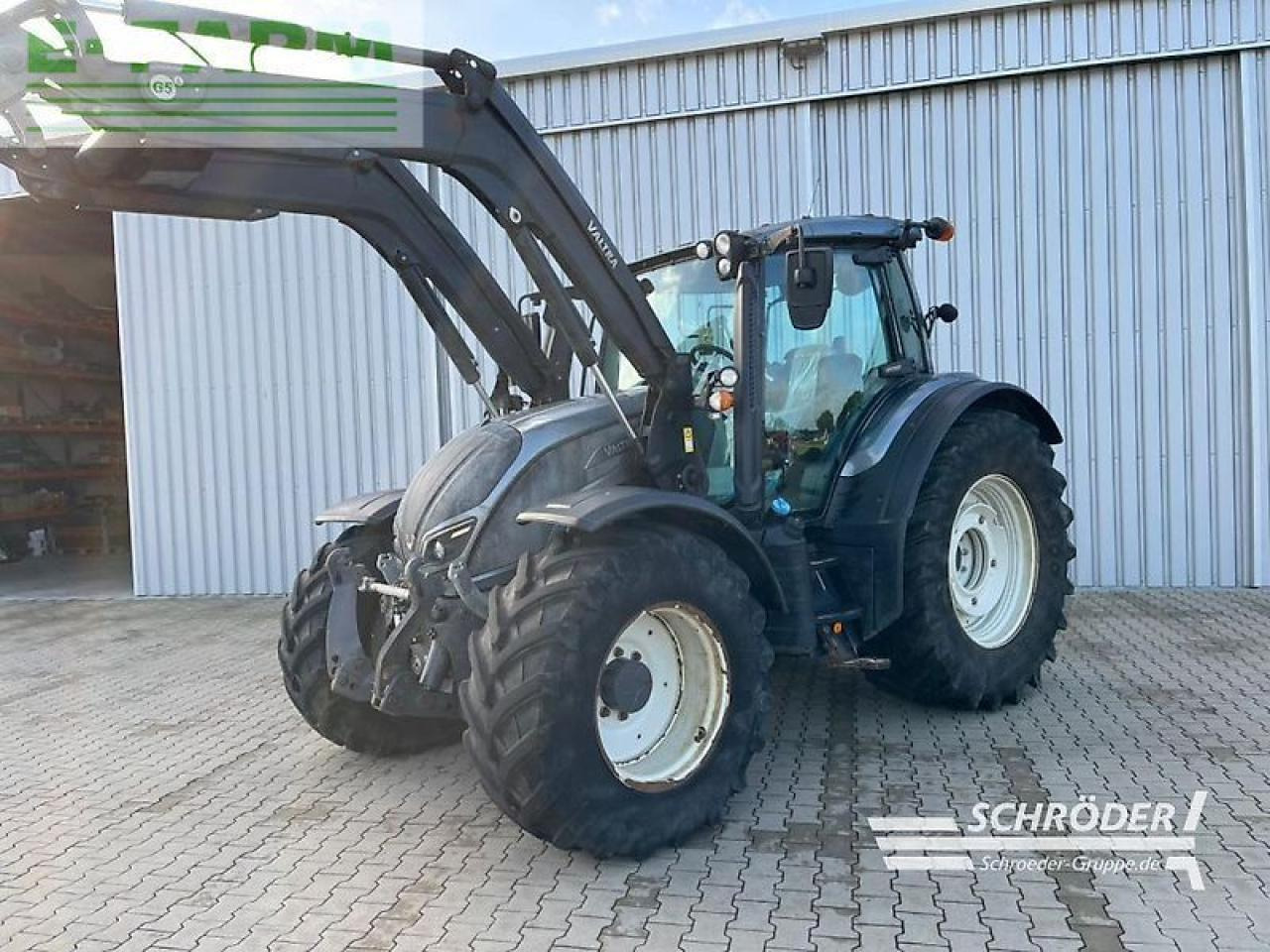 Valtra n 154 ea - Tractor: foto 1 Valtra n 154 ea - Tractor: foto 1