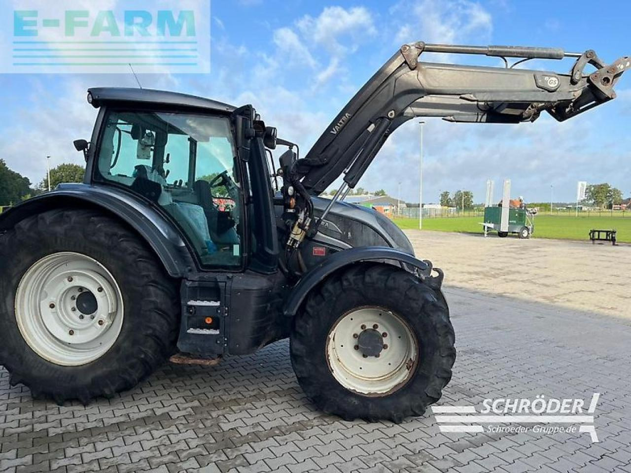 Valtra n 154 ea - Tractor: foto 3 Valtra n 154 ea - Tractor: foto 3