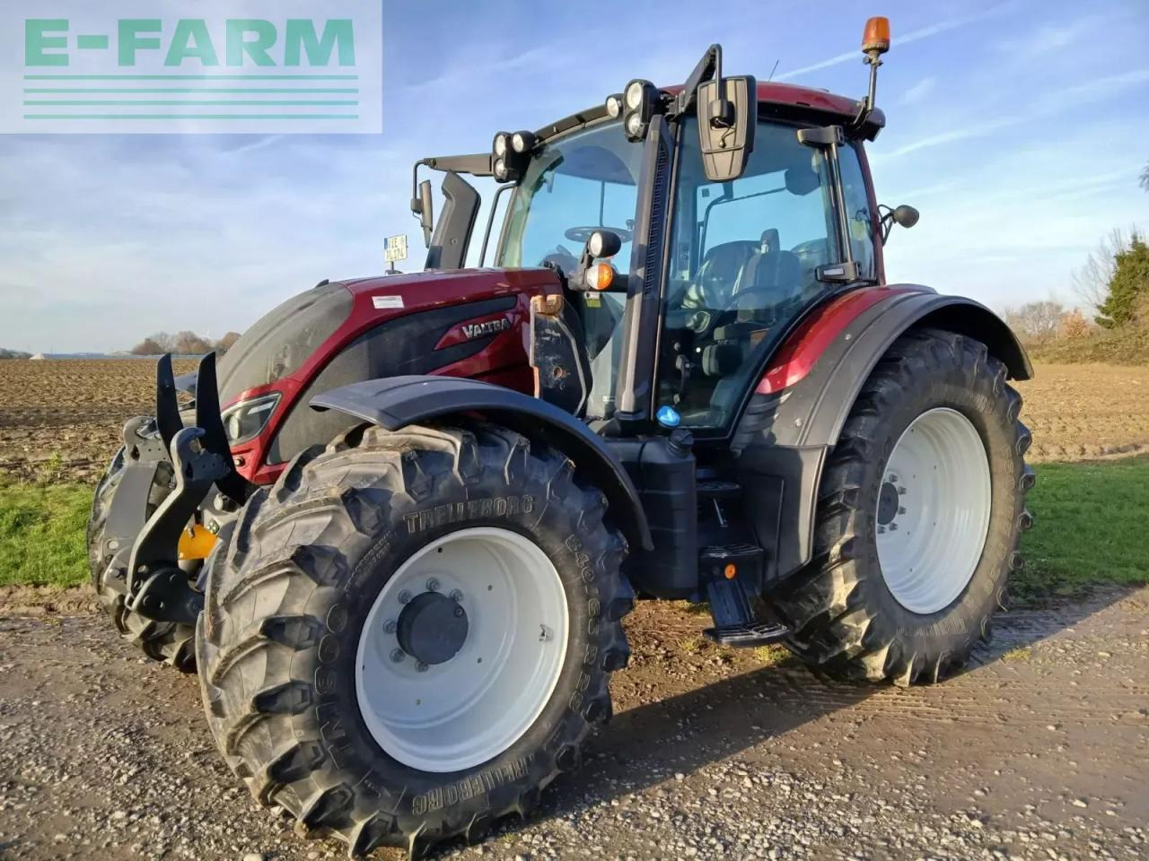 Valtra n 174 direct Direct - Tractor: foto 1 Valtra n 174 direct Direct - Tractor: foto 1