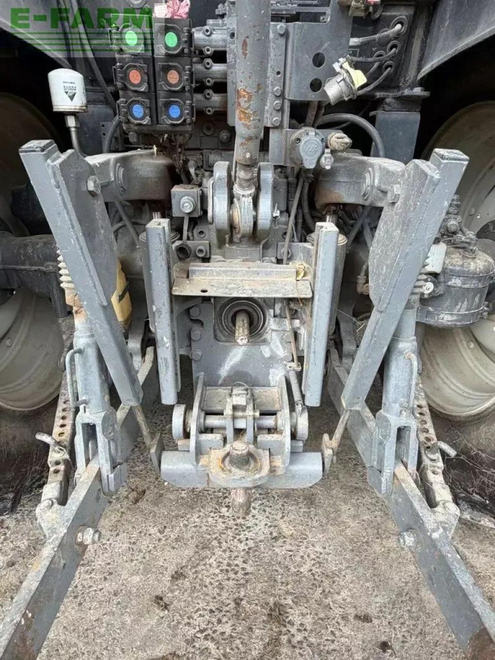 Valtra n104h5 - Tractor: foto 4 Valtra n104h5 - Tractor: foto 4