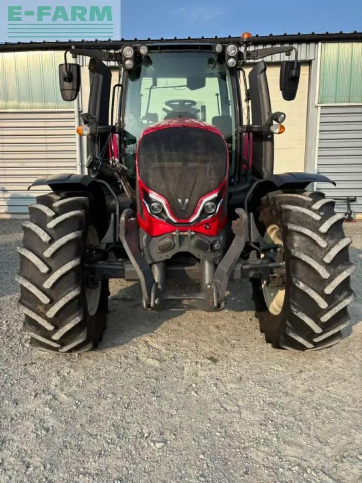 Valtra n135h - Tractor: foto 3 Valtra n135h - Tractor: foto 3