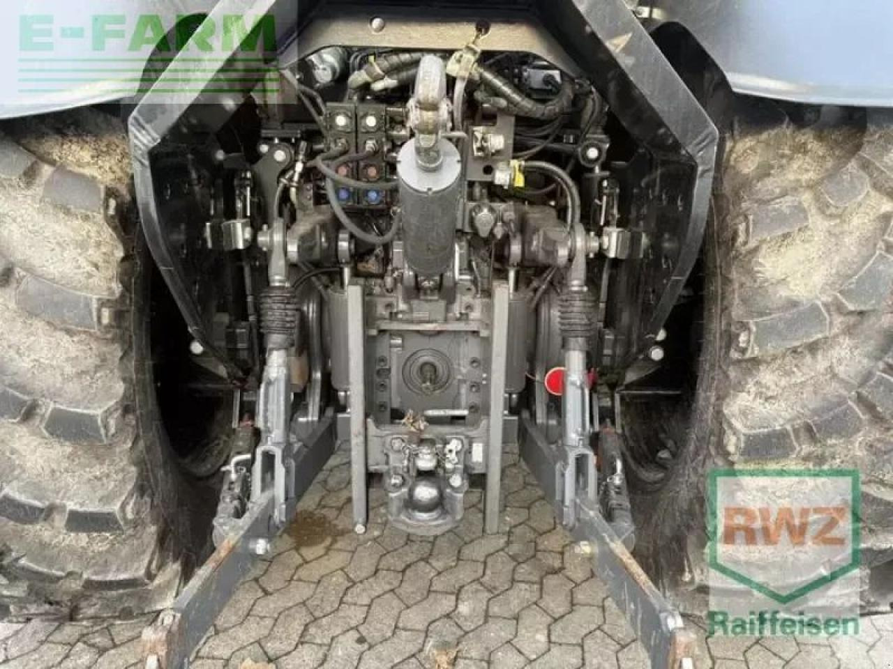 Valtra n155eh forstkran - Tractor: foto 4 Valtra n155eh forstkran - Tractor: foto 4