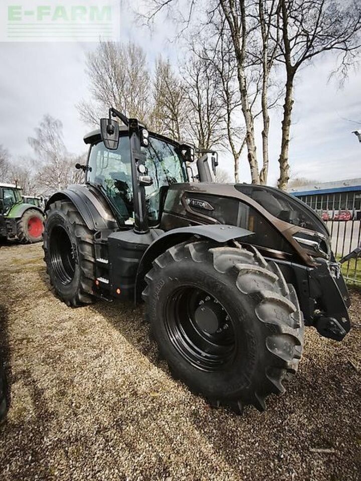 Valtra q265 - Tractor: foto 1 Valtra q265 - Tractor: foto 1