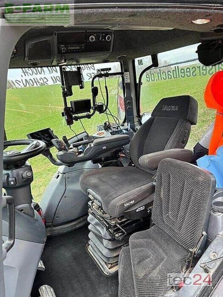 Valtra q305 - Tractor: foto 5 Valtra q305 - Tractor: foto 5