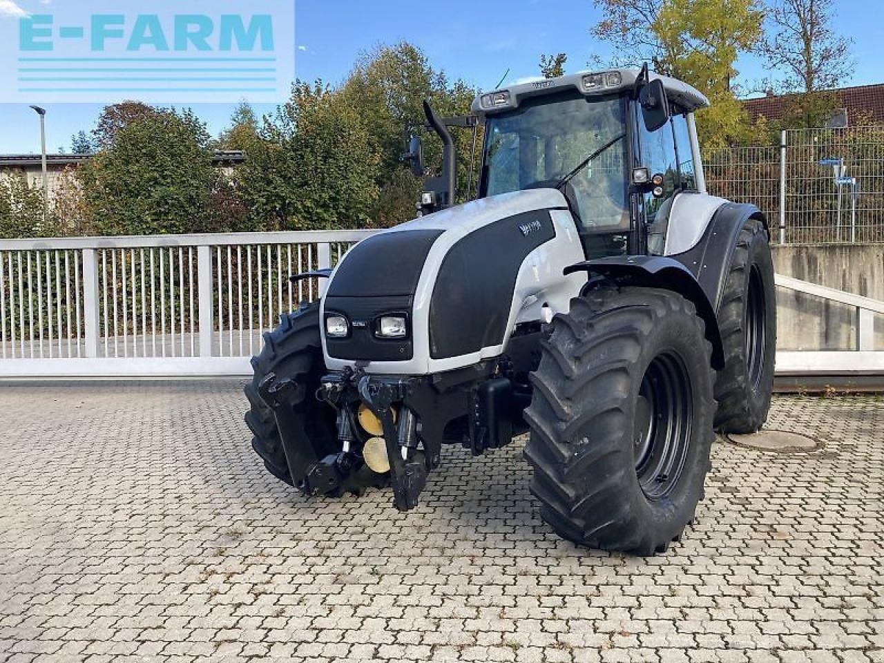 Valtra t170 - Tractor: foto 3 Valtra t170 - Tractor: foto 3