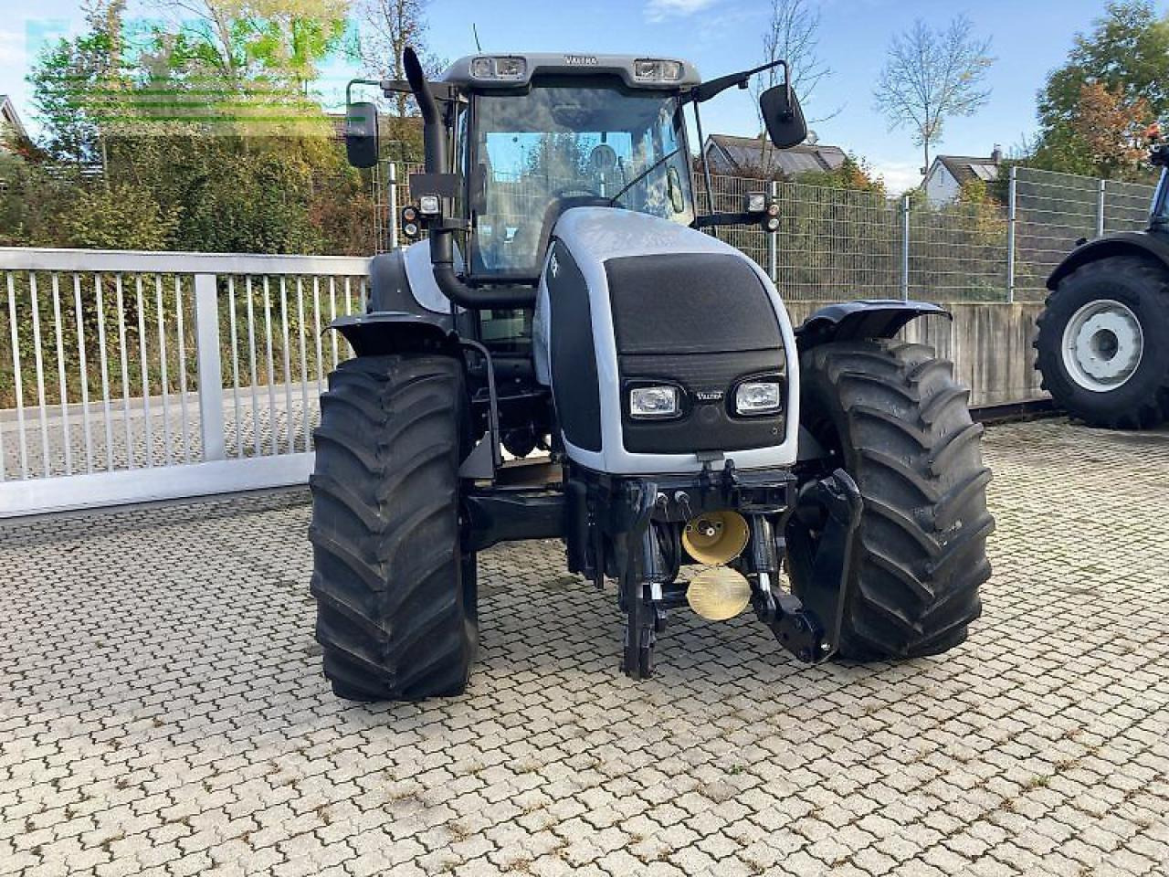Valtra t170 - Tractor: foto 4 Valtra t170 - Tractor: foto 4
