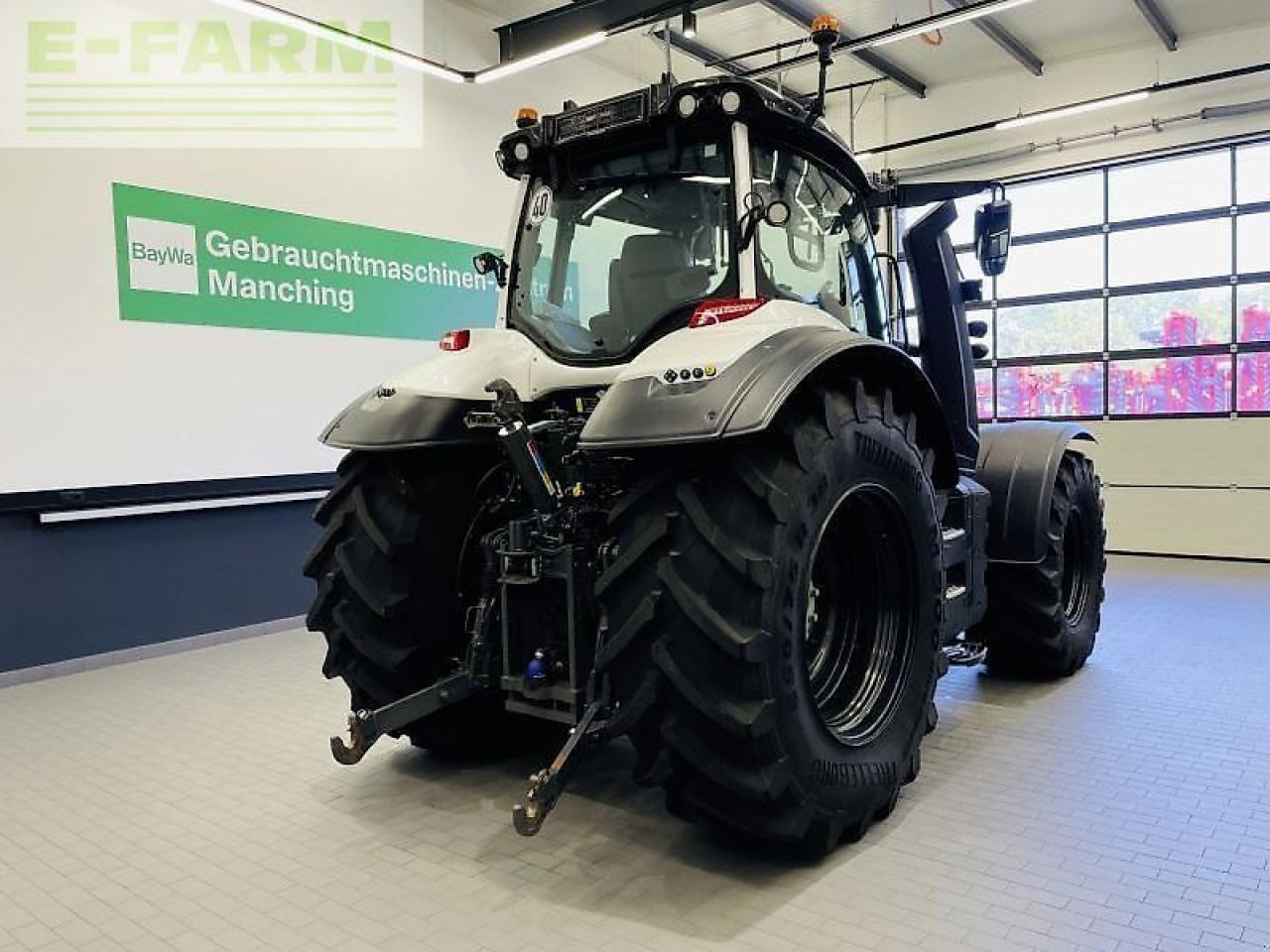 Valtra t215d - Tractor: foto 5 Valtra t215d - Tractor: foto 5