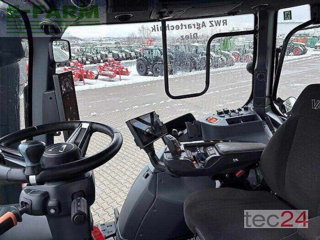 Valtra t235d - Tractor: foto 4 Valtra t235d - Tractor: foto 4
