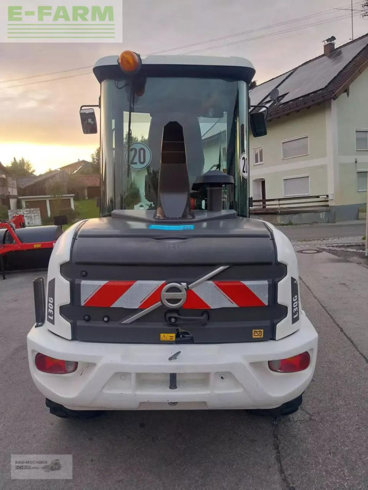 Volvo l 30g - Miniexcavadora: foto 4 Volvo l 30g - Miniexcavadora: foto 4