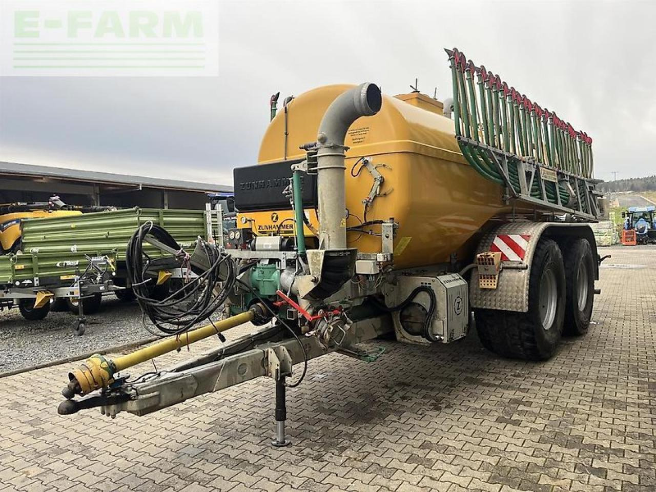 Zunhammer ske 18,5 pu - Maquinaria para fertilización: foto 2 Zunhammer ske 18,5 pu - Maquinaria para fertilización: foto 2