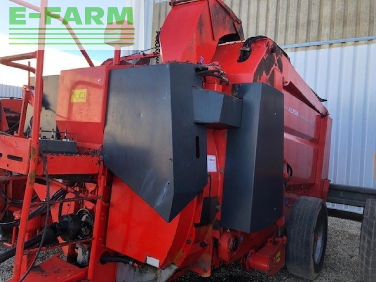 Altor 7560 - Maquinaria ganadera: foto 1 Altor 7560 - Maquinaria ganadera: foto 1