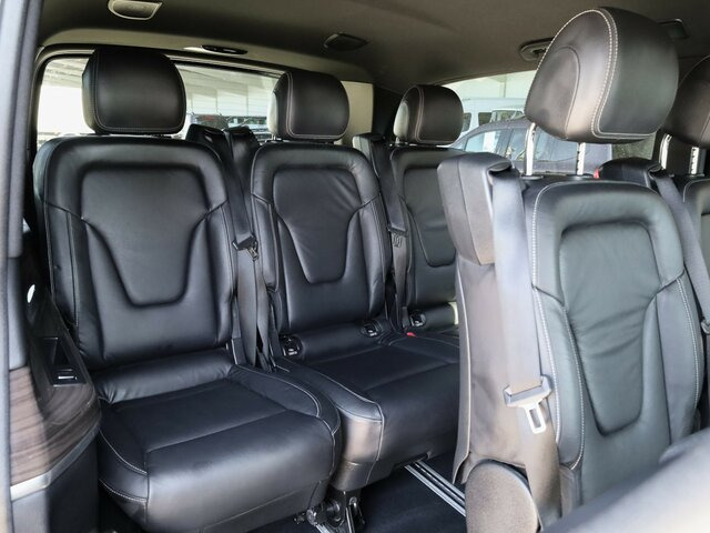 MERCEDES-BENZ EQV 300 Extralang Avantgarde,8-Sitzer,TaxiPaket - Minibús, Autobús eléctrico: foto 3 MERCEDES-BENZ EQV 300 Extralang Avantgarde,8-Sitzer,TaxiPaket - Minibús, Autobús eléctrico: foto 3