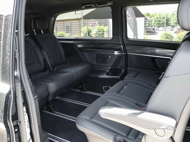MERCEDES-BENZ EQV 300 Extralang,Avantgarde,8Sitze,2elektr.Tür - Minibús, Autobús eléctrico: foto 4 MERCEDES-BENZ EQV 300 Extralang,Avantgarde,8Sitze,2elektr.Tür - Minibús, Autobús eléctrico: foto 4