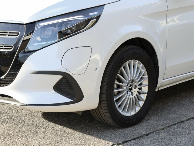 MERCEDES-BENZ EQV 300 lang,7Sitze,2Schiebetüren,Distronic,LED... - Minibús, Autobús eléctrico: foto 2 MERCEDES-BENZ EQV 300 lang,7Sitze,2Schiebetüren,Distronic,LED... - Minibús, Autobús eléctrico: foto 2