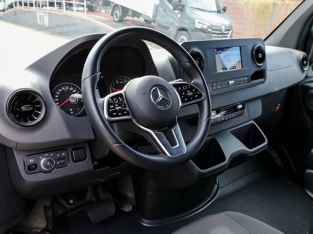 MERCEDES-BENZ Sprinter 315 CDI Kasten,3924mm,Automatik,LED... - Furgón: foto 5 MERCEDES-BENZ Sprinter 315 CDI Kasten,3924mm,Automatik,LED... - Furgón: foto 5