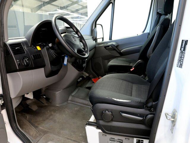 MERCEDES-BENZ Sprinter 316CDI DOKA,Allrad,Klima - Caja abierta furgoneta, Furgoneta combi: foto 2 MERCEDES-BENZ Sprinter 316CDI DOKA,Allrad,Klima - Caja abierta furgoneta, Furgoneta combi: foto 2