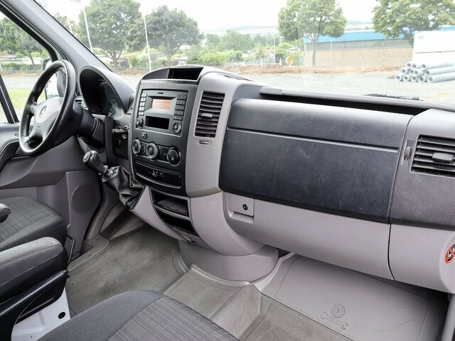 MERCEDES-BENZ Sprinter 316CDI DOKA,Allrad,Klima... - Furgoneta con caja de lona, Furgoneta combi: foto 3 MERCEDES-BENZ Sprinter 316CDI DOKA,Allrad,Klima... - Furgoneta con caja de lona, Furgoneta combi: foto 3