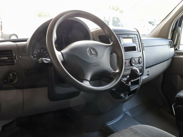 MERCEDES-BENZ Sprinter 316CDI DOKA,Allrad,Klima - Caja abierta furgoneta, Furgoneta combi: foto 4 MERCEDES-BENZ Sprinter 316CDI DOKA,Allrad,Klima - Caja abierta furgoneta, Furgoneta combi: foto 4