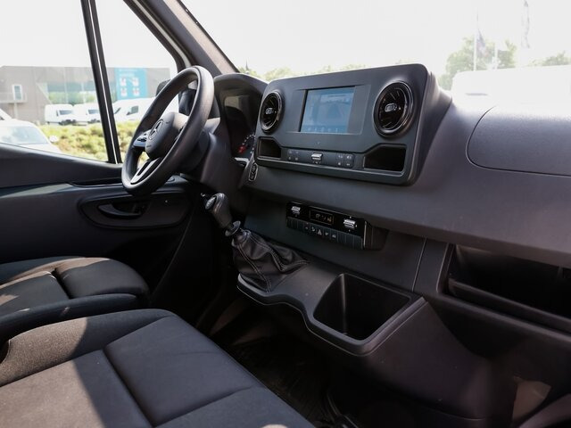 MERCEDES-BENZ Sprinter 317 Maxi,MBUX,Kamera,Tempomat... - Furgón: foto 4 MERCEDES-BENZ Sprinter 317 Maxi,MBUX,Kamera,Tempomat... - Furgón: foto 4